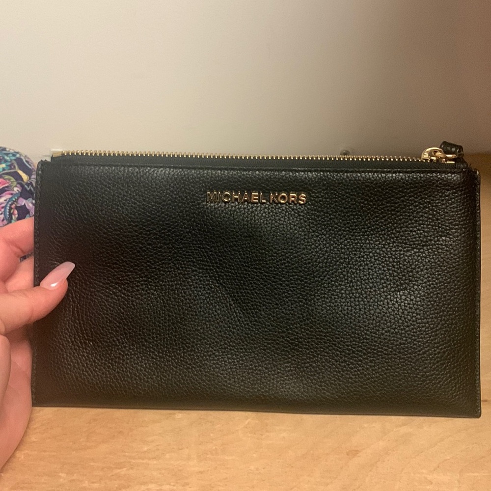 Michael Kors Wristlet